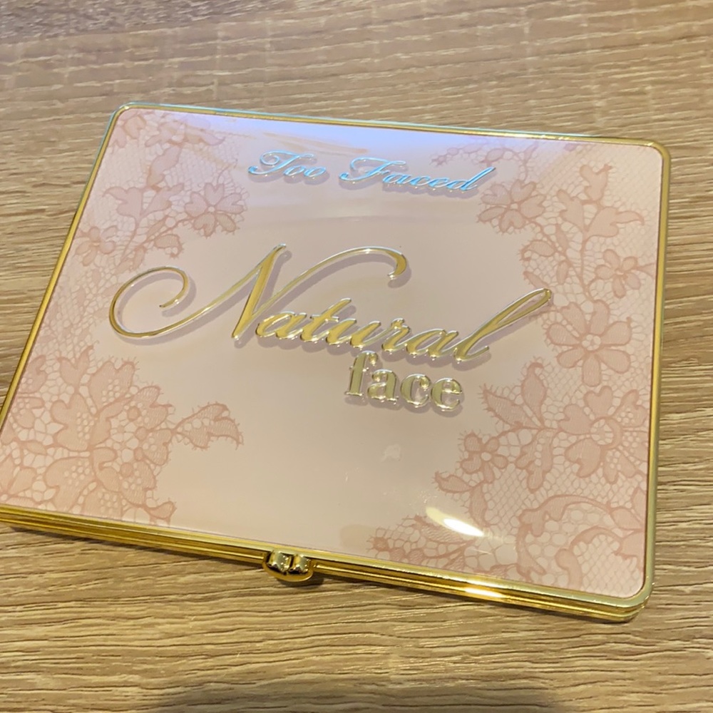 Too Faced Natural Face palette